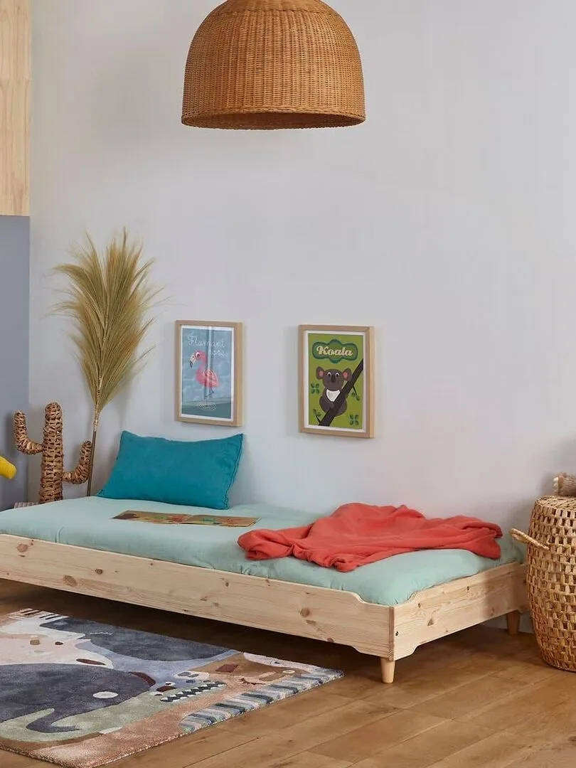 Lit empilable avec pieds et matelas Jelly - AKITEN RETAIL - Marron