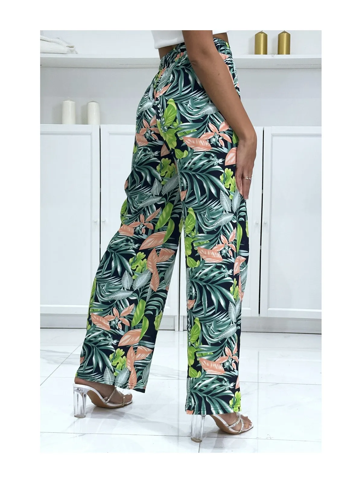 Pantalon palazzo avec sublime motif feuilles verte